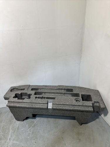 Land rover tool - land, foam