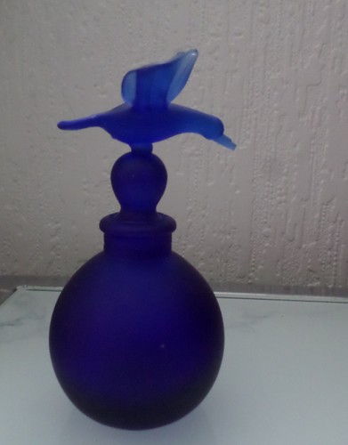 Cobalt blue perfume scent - cobalt, perfume/scent