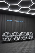 Genuine 20" Range Rover Sport