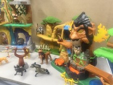 Disney Lion King Defend The