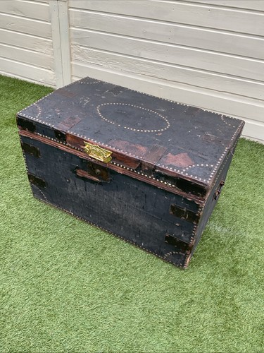 Antique pine leather - &,