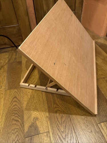 Reeves adjustable table - table, easel