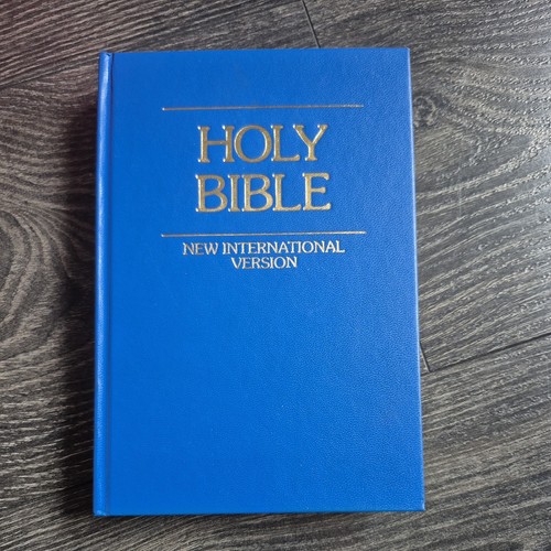 Holy bible new international - bible,