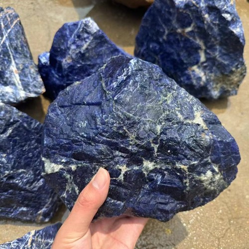Large natural blue - blue, veinstone