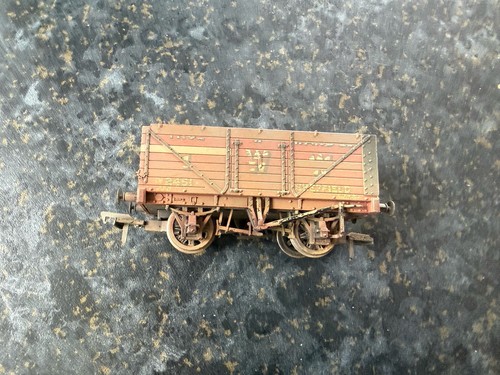 Bachmann weathered private - bachmann,