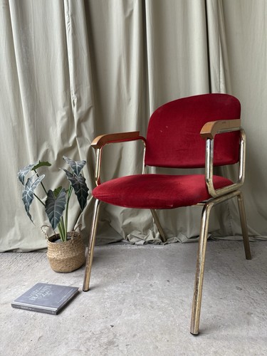 Vtg late mid century armchair - century,