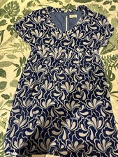 Toast 100% Silk Blue and White Floral Patterned Babydoll Dress Size 10