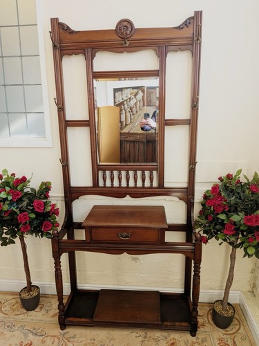 Victorian walnut hall hat - walnut,