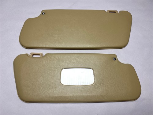 Pair cream sun - of,