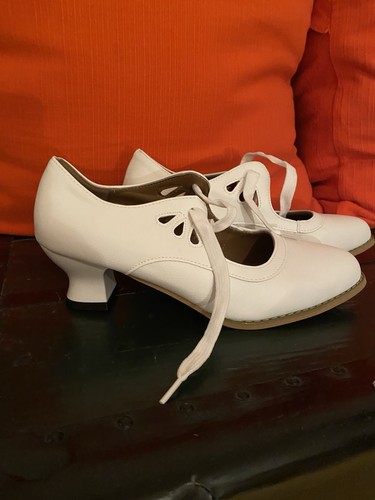 Flapper white 20s style - 20s,