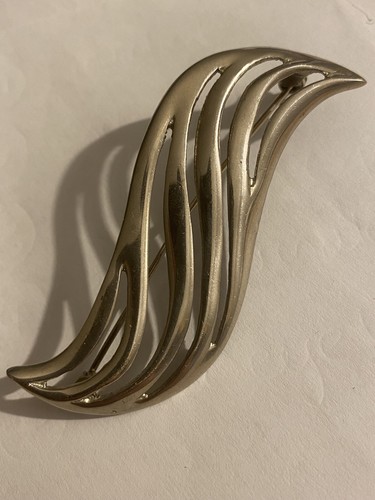 Vintage curved swirl metal - vintage,