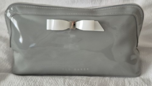 Ted baker large bow caffara - large,