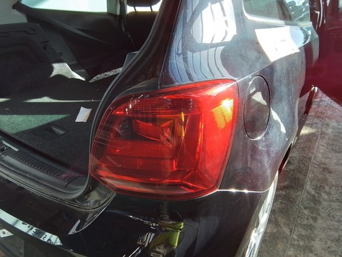 Tail light volkswagen polo - volkswagen,