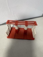 New Ray Toys Milking Parlour