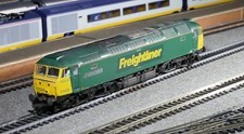 Bachmann 32-750 FL Class 57 in