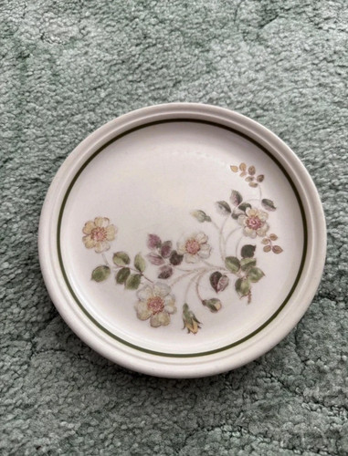 Autumn leaves side plates - m&s,
