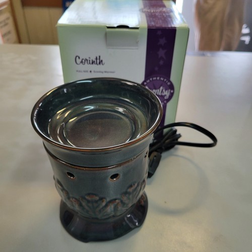 Scentsy corinth full - corinth, size