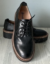 Stradivarius Black Chunky Sole