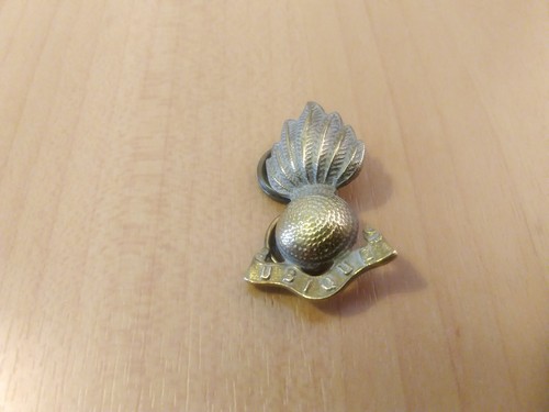 Ubique badge military metal