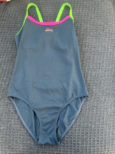 Ladies zoggs size - 10, (34”)