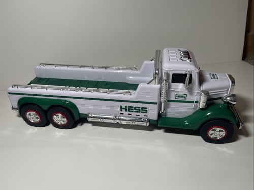 Hess toy truck - hess, 2022