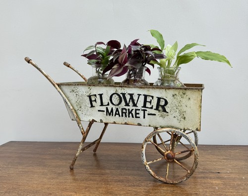 Retro well weathered rustic - retro, well-weathered
