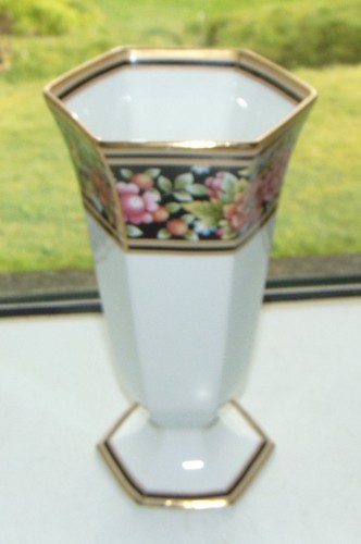Vintage wedgwood clio pattern - vintage,