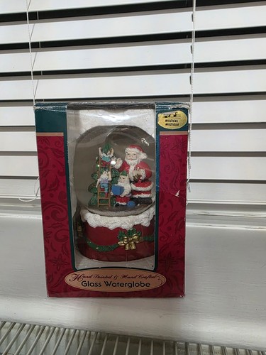 Musical snow globes will sell - will,