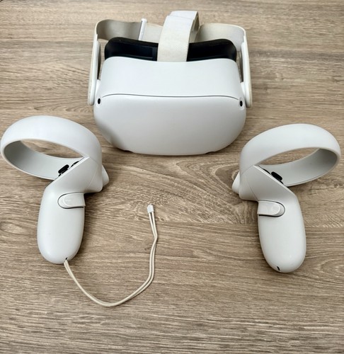 Meta oculus quest headset - 2,