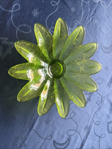Vintage green glass lotus - glass,