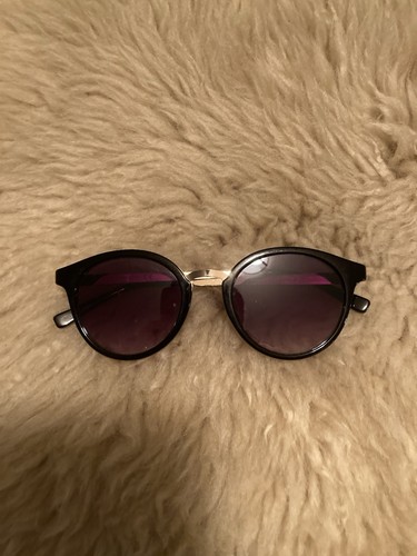 Women guess sunglasses - women’s,