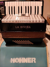 Hohner La Divinia Piano Accordion Vintage 48 bass