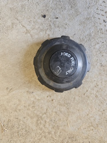 Bolens petrol fuel tank cap - bolens,