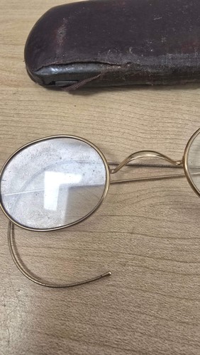 Antique gold filled round - filled,