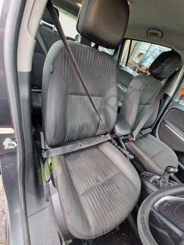 Vauxhall zafira mk3 right - mk3,