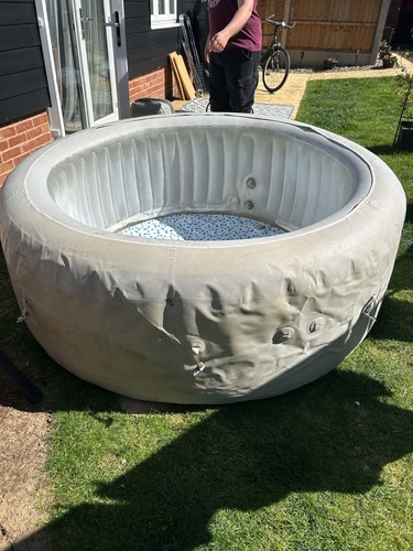 Lazy spa paris seater hot - 6-seater,