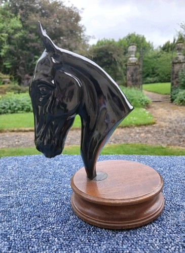 Handpainted horse head - handpainted,