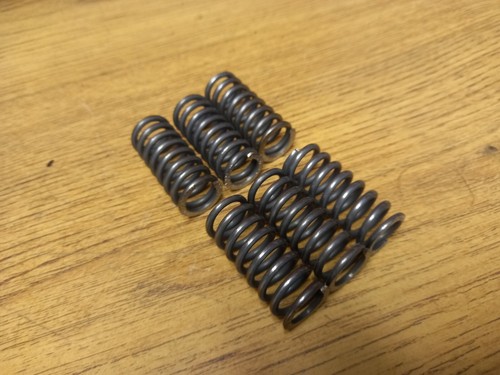 Bsa a10 plunger spring - 6,