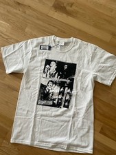 Noah Sniffin Glue Tee NWT size