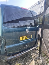 VW TRANSPORTER CARAVELLE T5 COMPLETE TAIL GATE GENIUE 