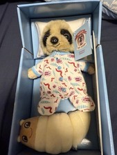 Compare The Meerkat/Market Baby Oleg
