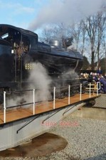 PHOTO  LNER O4 63601 AT QUORN THE LOCOMOTIVE IS BEING TURNED ON THE NEW TURTABLE