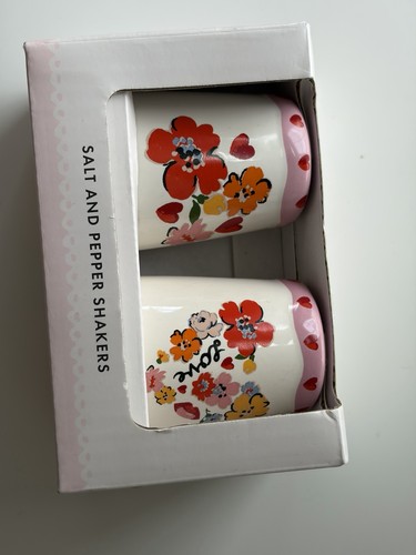 Cath kidston salt and - kidston, pepper