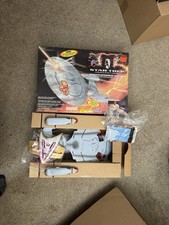 Playmates Star Trek Generations - Enterprise NCC-1701D - Decals Not Applied