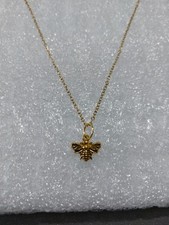 Gold Colour Bumble Bee Pendant Necklace (F28) New
