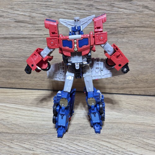 Transformers titans return - transformers,