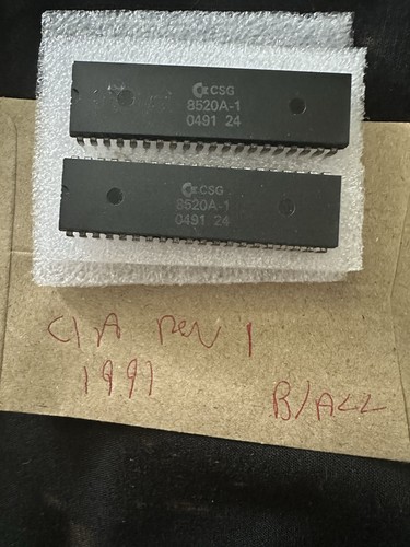 Commodore amiga 500 pair - commodore, 500+pair
