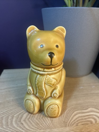 Vintage honey bear pot - honey,