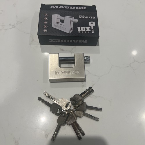 Heavy duty padlock container - heavy,