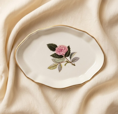 New box wedgwood hathaway - new,